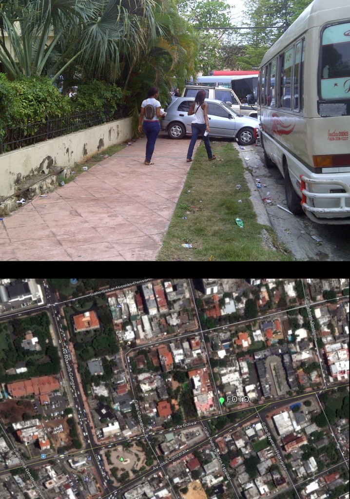 Avenida Máximo Cabral, entre Caonabo y Bolívar. La fotografía está tomada sobre la primera mirando hacia el sur; ver localización en mapa inferior hecho con GoogleEarth (Foto: J. Martínez, viernes 3 de mayo de 2013, sobre las 3 pm). Carros estacionados sobre la acera, haciendo que la gente tenga que circular por la calle. RIESGO ALTÍSIMO DE ATROPELLO. CAOS TOTAL.